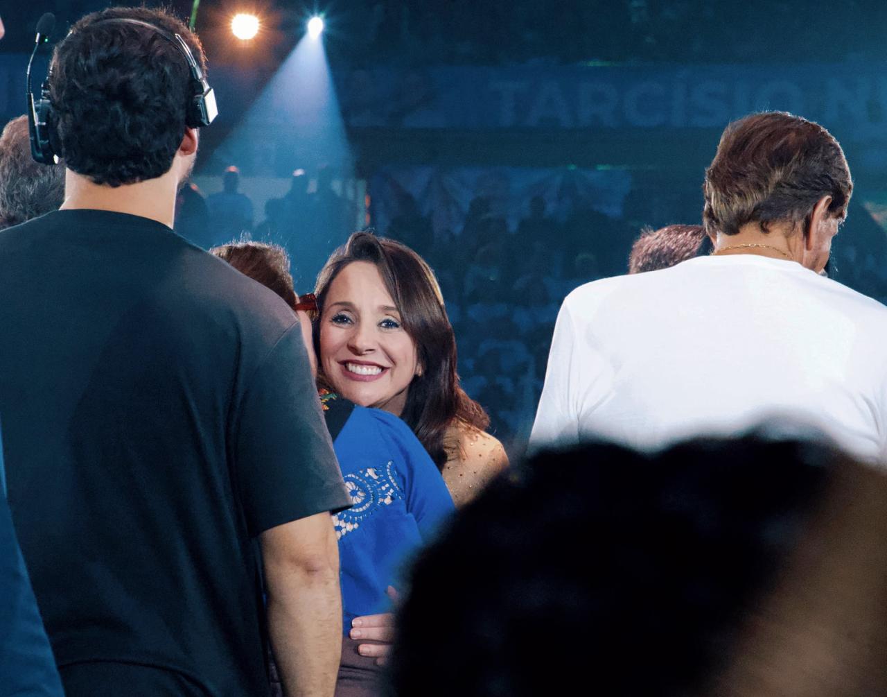 Aprovado projeto de Renata Abreu que cria o Abril Marrom de combate à cegueira
